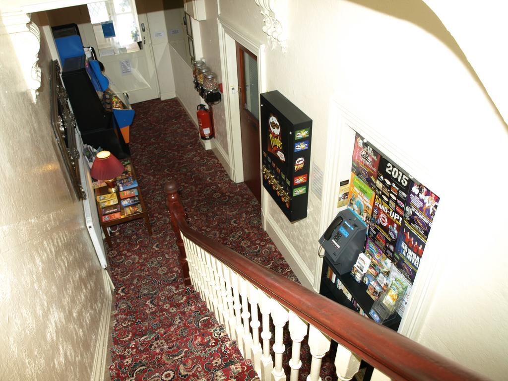 Waverley House Apartments Blackpool Bagian luar foto