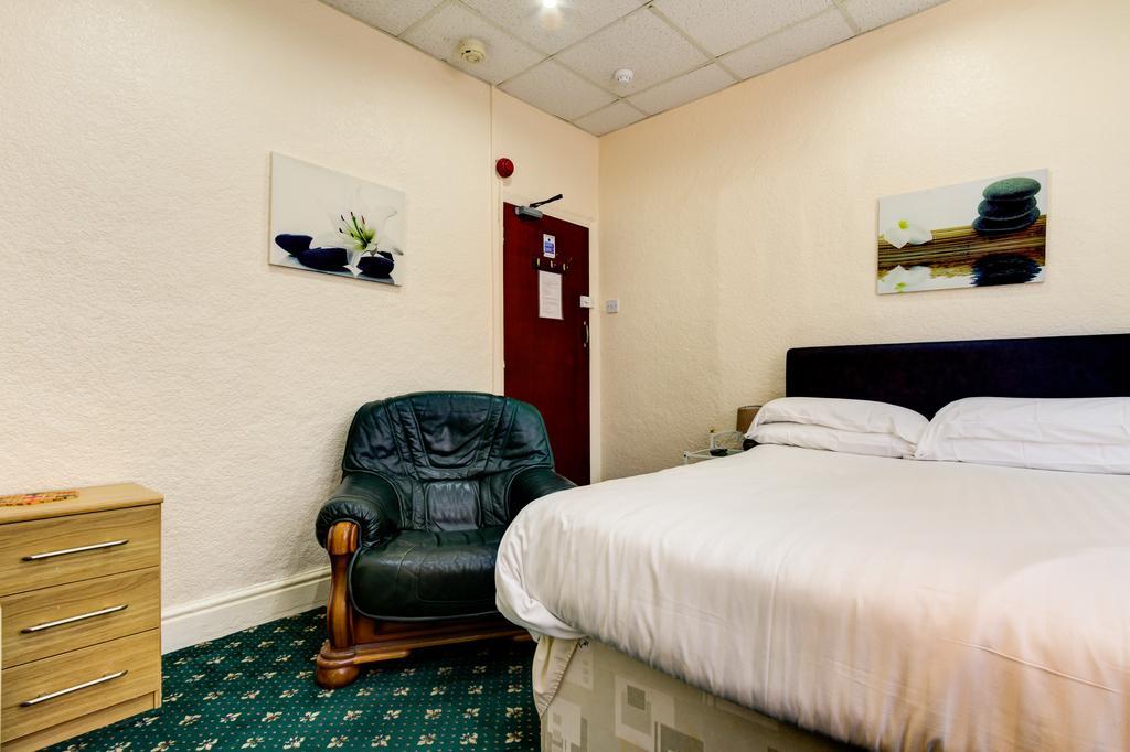 Waverley House Apartments Blackpool Bagian luar foto