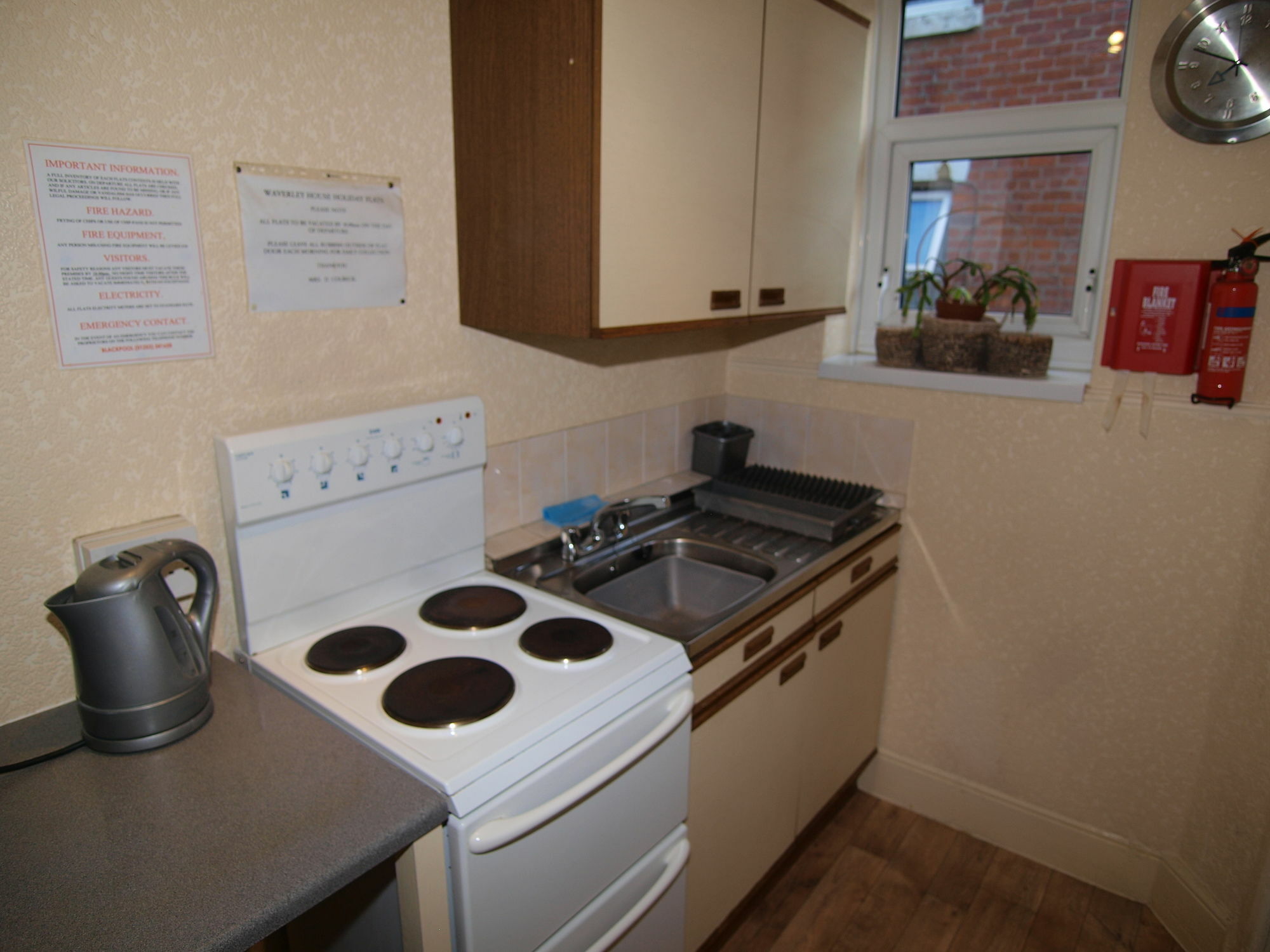 Waverley House Apartments Blackpool Bagian luar foto